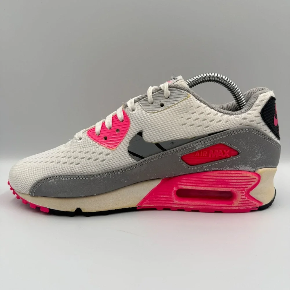 Nike Air Max 90 Women Size 8 Sneakers Hyper Pink Grey White 553564-160